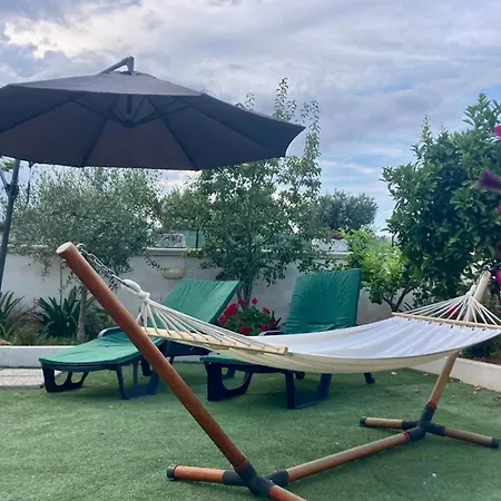Casa Vacanze Roberta Feriehus *